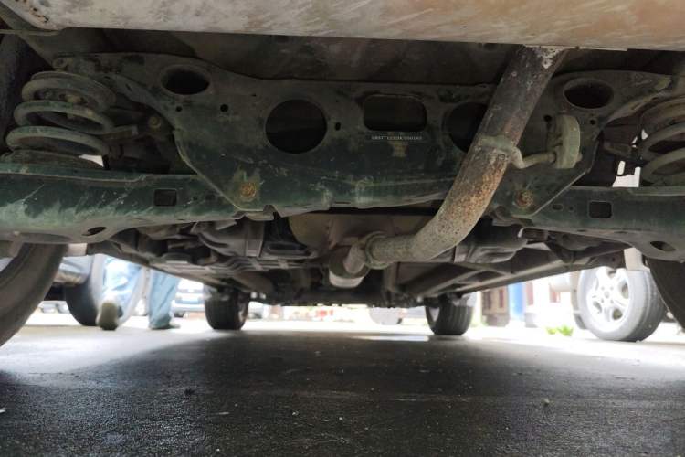 Used Geely Auto Vision X6 2016 1.3T CVT Flagship Model Chassis Rear