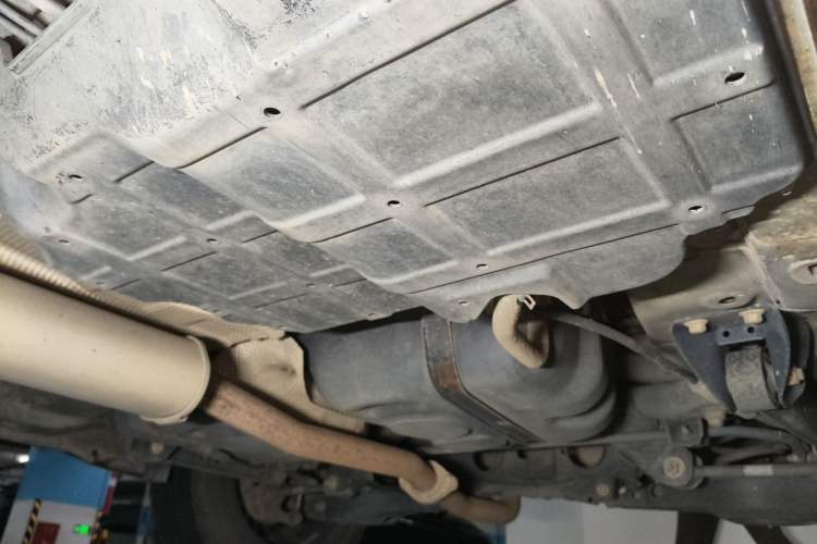 Used Geely Auto Vision X6 2016 1.3T CVT Flagship Model Chassis Rear Left