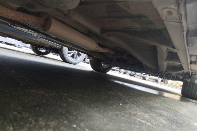 Used Geely Auto Vision X6 2016 1.3T CVT Flagship Model Chassis Rear Right