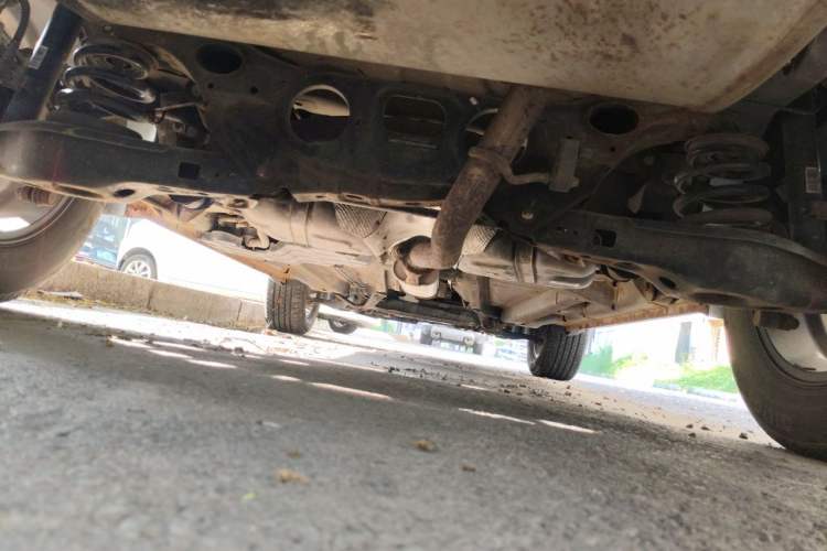 Used Geely Auto Vision X6 2016 1.3T CVT Flagship Model Chassis Rear