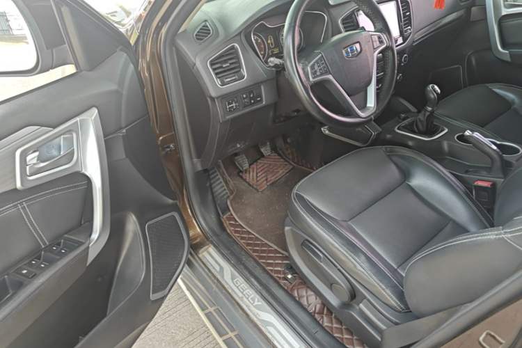 Used Geely Auto Vision X6 2016 1.8L Manual Luxury Model Driver Seat