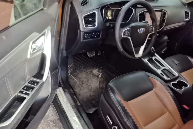 Used Geely Auto Vision X6 2016 1.3T CVT Flagship Model Driver Seat