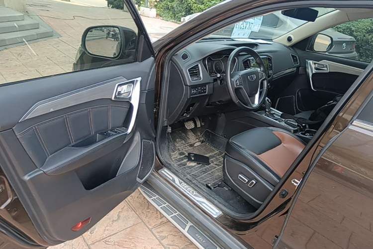 Used Geely Auto Vision X6 2016 1.3T CVT Flagship Model Driver Seat