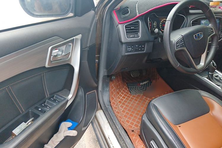 Used Geely Auto Vision X6 2016 1.3T CVT Flagship Model Driver Seat