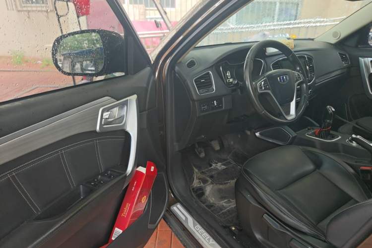 Used Geely Auto Vision X6 2016 1.8L Manual Luxury Model Driver Seat