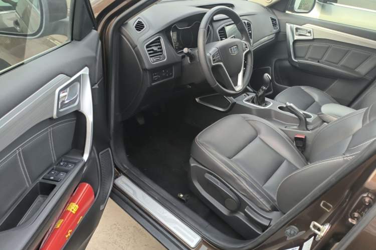 Used Geely Auto Vision X6 2016 1.8L Manual Luxury Model Driver Seat