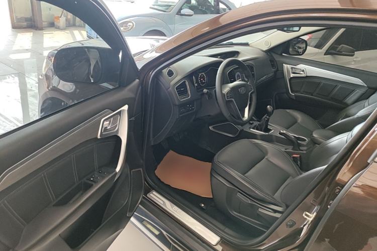 Used Geely Auto Vision X6 2016 1.8L Manual Luxury Model Driver Seat