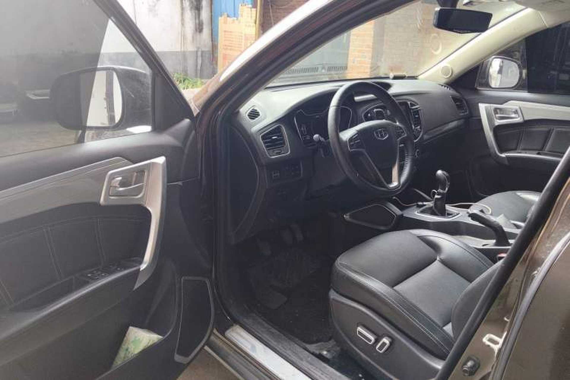Used Geely Auto Vision X6 2016 1.8L Manual Luxury Model Driver Seat