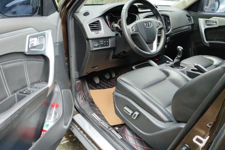 Used Geely Auto Vision X6 2016 1.8L Manual Luxury Model Driver Seat
