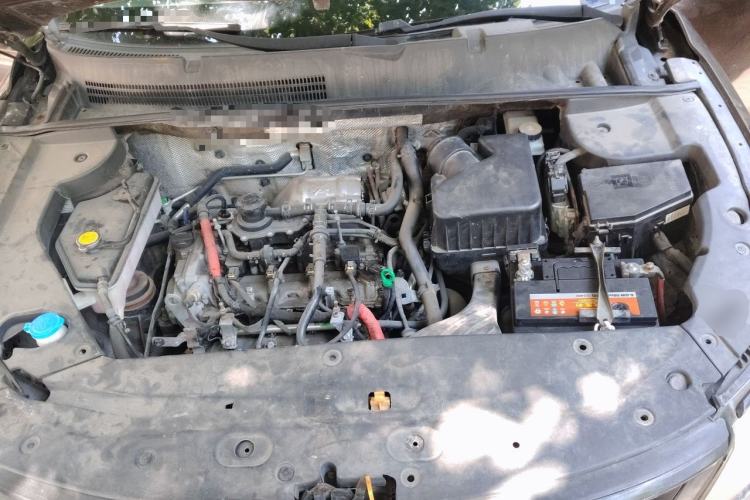 Used Geely Auto Vision X6 2016 1.3T CVT Flagship Model Engine Bay