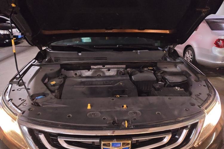 Used Geely Auto Vision X6 2016 1.3T CVT Flagship Model Engine Bay