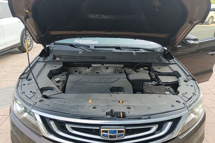 Used Geely Auto Vision X6 2016 1.3T CVT Flagship Model Engine Bay