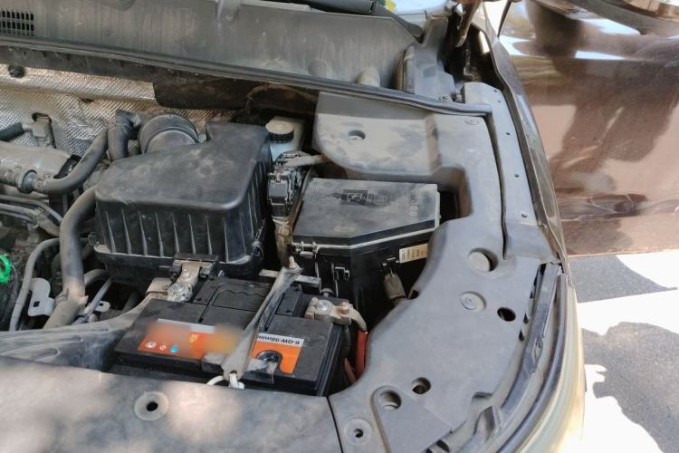 Used Geely Auto Vision X6 2016 1.3T CVT Flagship Model Engine Bay Left