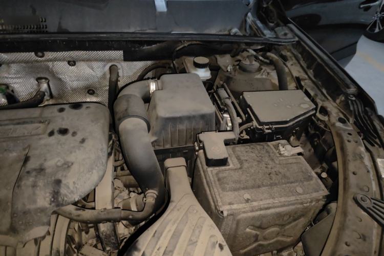 Used Geely Auto Vision X6 2016 1.8L Manual Luxury Model Engine Bay Left
