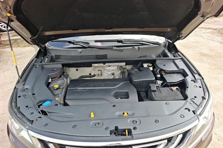 Used Geely Auto Vision X6 2016 1.3T CVT Flagship Model Engine Bay