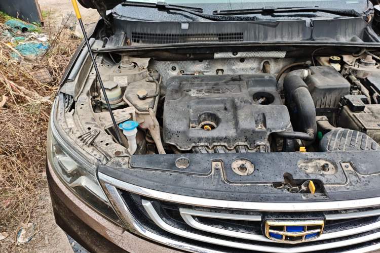 Used Geely Auto Vision X6 2016 1.8L Manual Luxury Model Engine Bay Right