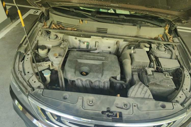 Used Geely Auto Vision X6 2016 1.8L Manual Luxury Model Engine Bay Right