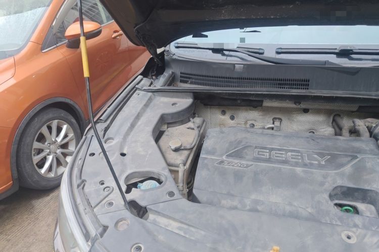 Used Geely Auto Vision X6 2016 1.3T CVT Luxury Model Engine Bay Right