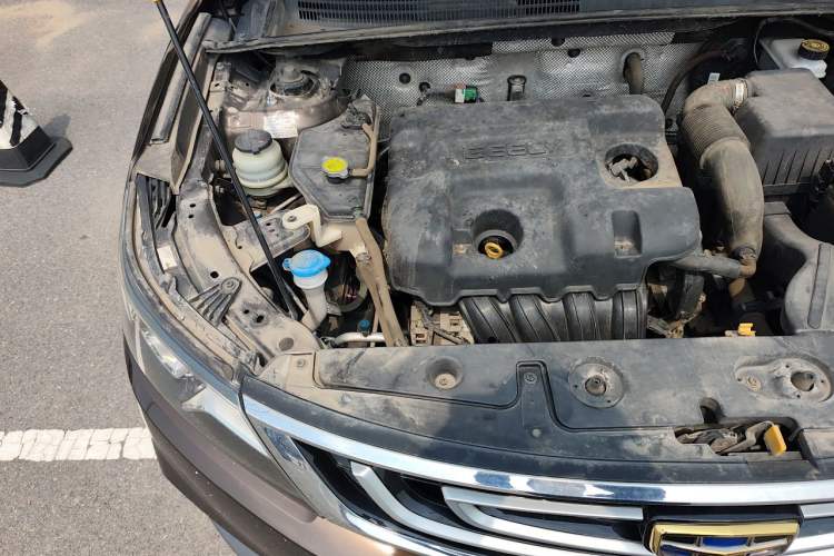 Used Geely Auto Vision X6 2016 1.8L Manual Luxury Model Engine Bay Right