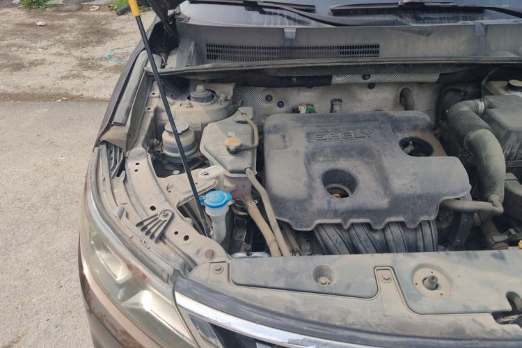 Used Geely Auto Vision X6 2016 1.8L Manual Luxury Model Engine Bay Right