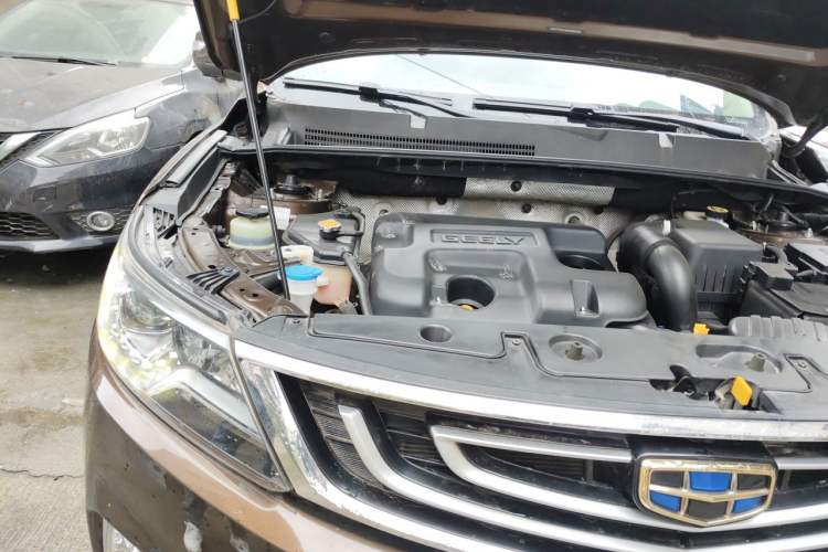 Used Geely Auto Vision X6 2016 1.8L Manual Luxury Model Engine Bay Right