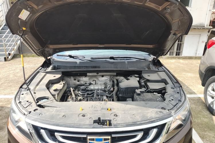 Used Geely Auto Vision X6 2016 1.3T CVT Luxury Model Engine Bay