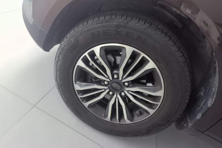 Used Geely Auto Vision X6 2016 1.3T CVT Flagship Model Exterior 4