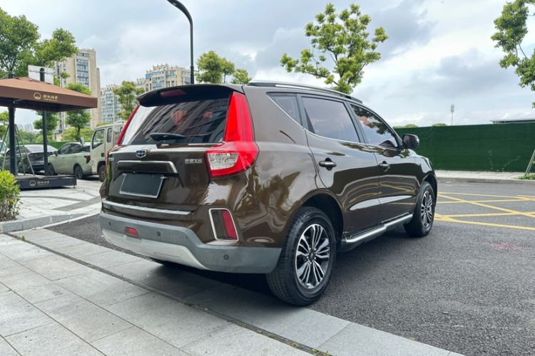Used Geely Auto Vision X6 2016 1.3T CVT Flagship Model Exterior 4