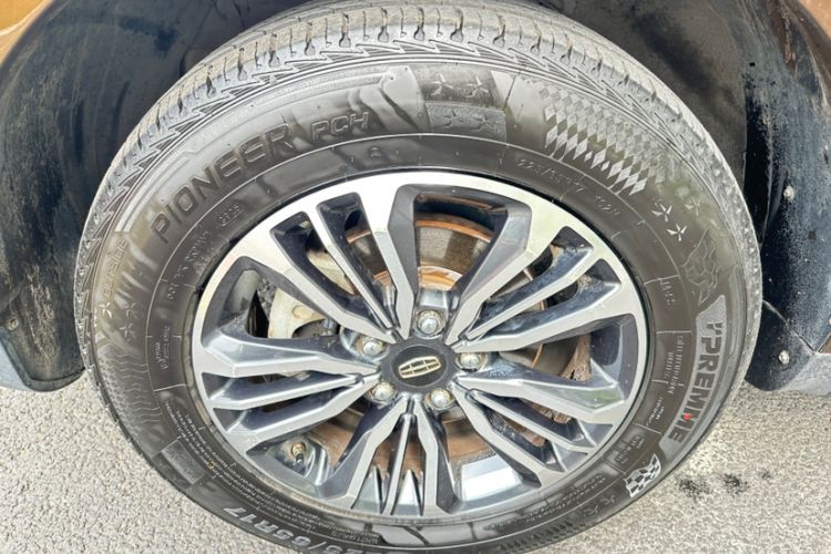 Used Geely Auto Vision X6 2016 1.3T CVT Flagship Model Exterior 8