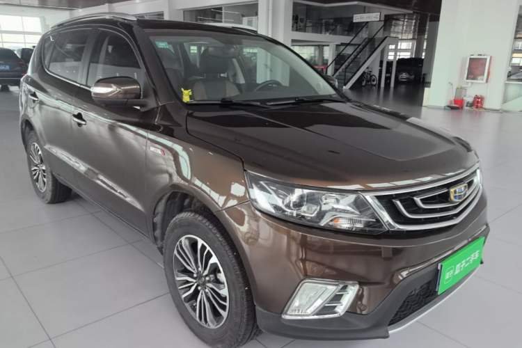 Used Geely Auto Vision X6 2016 1.3T CVT Flagship Model Front Right 45 Deg