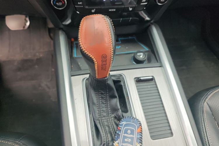 Used Geely Auto Vision X6 2016 1.3T CVT Flagship Model Gear Lever