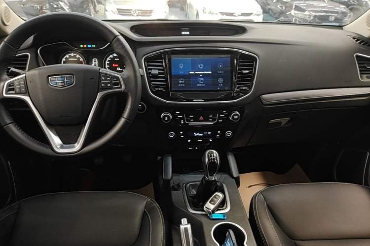 Used Geely Auto Vision X6 2016 1.8L Manual Luxury Model Gear Lever