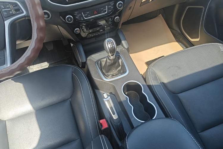 Used Geely Auto Vision X6 2016 1.8L Manual Luxury Model Gear Lever