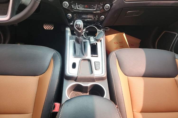 Used Geely Auto Vision X6 2016 1.3T CVT Luxury Model Gear Lever