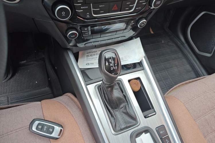 Used Geely Auto Vision X6 2016 1.3T CVT Luxury Model Gear Lever