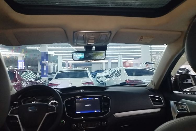 Used Geely Auto Vision X6 2016 1.8L Manual Luxury Model Headliner