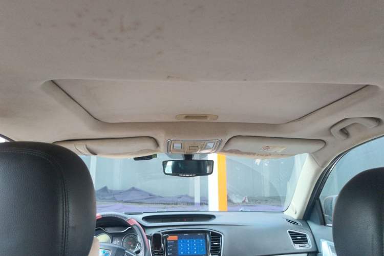 Used Geely Auto Vision X6 2016 1.3T CVT Luxury Model Headliner