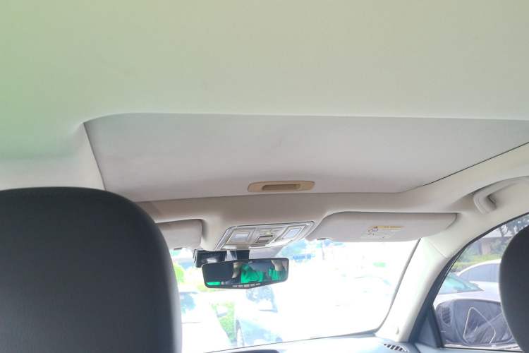 Used Geely Auto Vision X6 2016 1.3T CVT Luxury Model Headliner