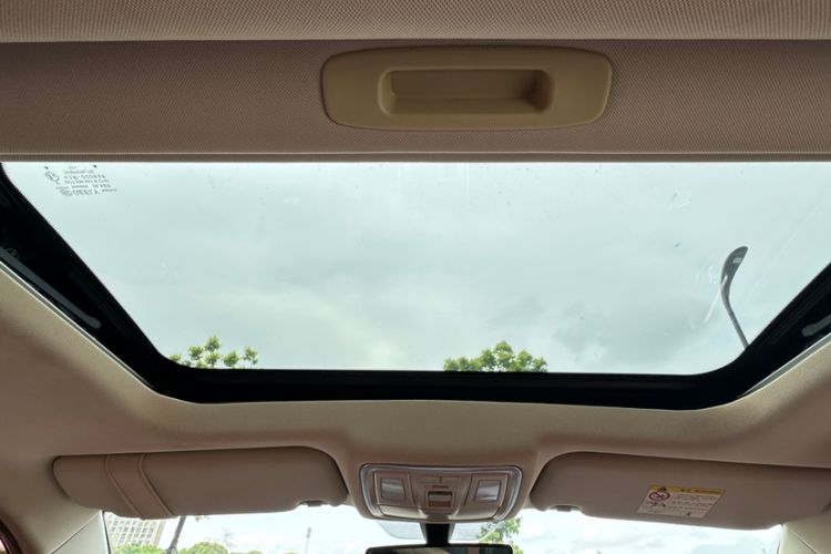 Used Geely Auto Vision X6 2016 1.3T CVT Flagship Model Headliner