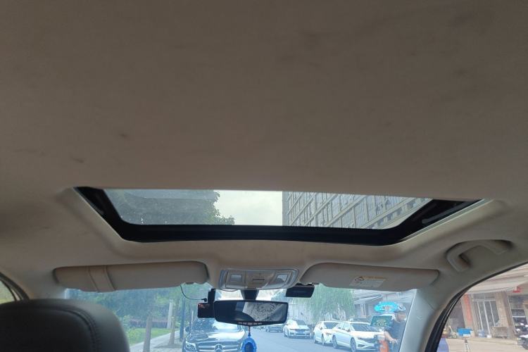 Used Geely Auto Vision X6 2016 1.3T CVT Luxury Model Headliner