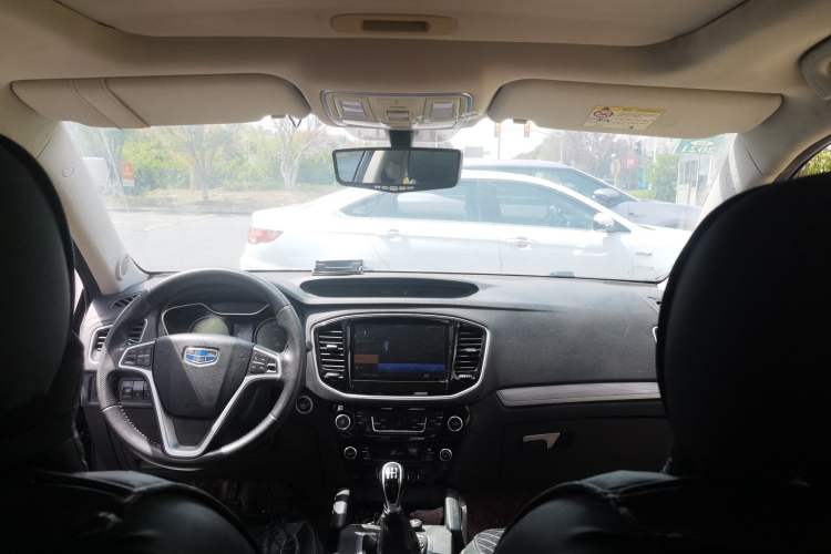 Used Geely Auto Vision X6 2016 1.8L Manual Luxury Model Headliner