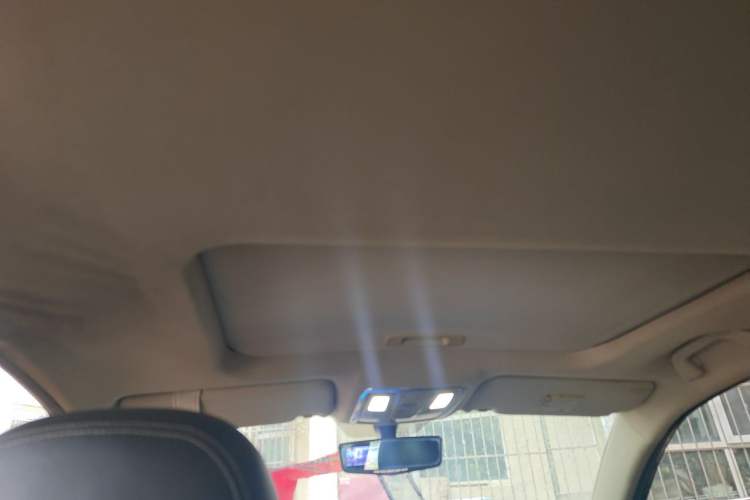 Used Geely Auto Vision X6 2016 1.8L Manual Luxury Model Headliner