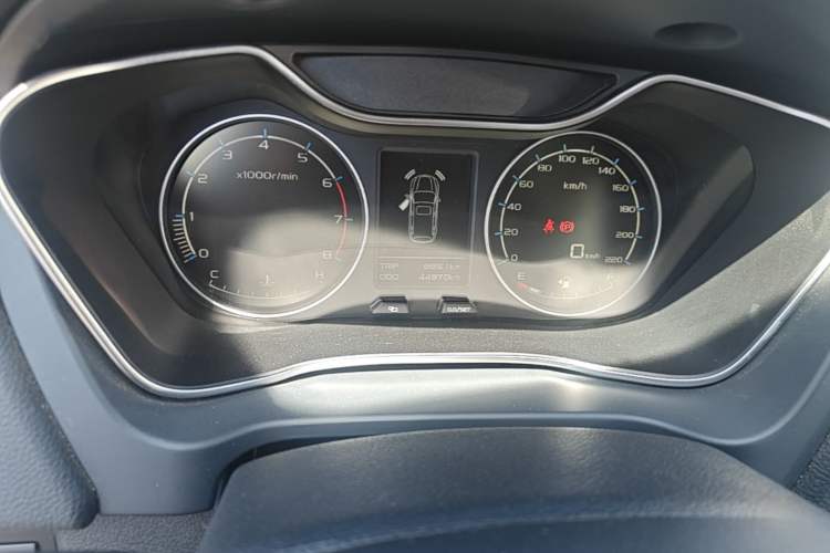 Used Geely Auto Vision X6 2016 1.8L Manual Luxury Model Instrument Cluster
