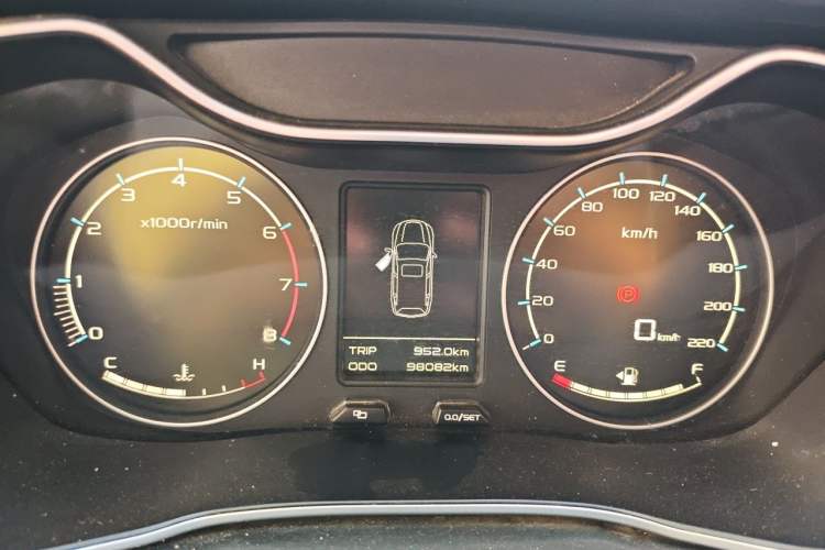 Used Geely Auto Vision X6 2016 1.8L Manual Luxury Model Instrument Cluster