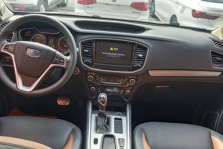 Used Geely Auto Vision X6 2016 1.3T CVT Luxury Model Interior 1