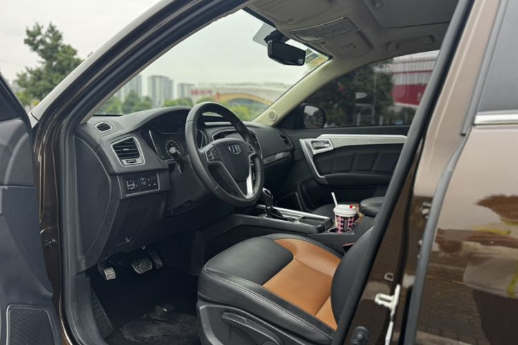 Used Geely Auto Vision X6 2016 1.3T CVT Luxury Model Interior 2