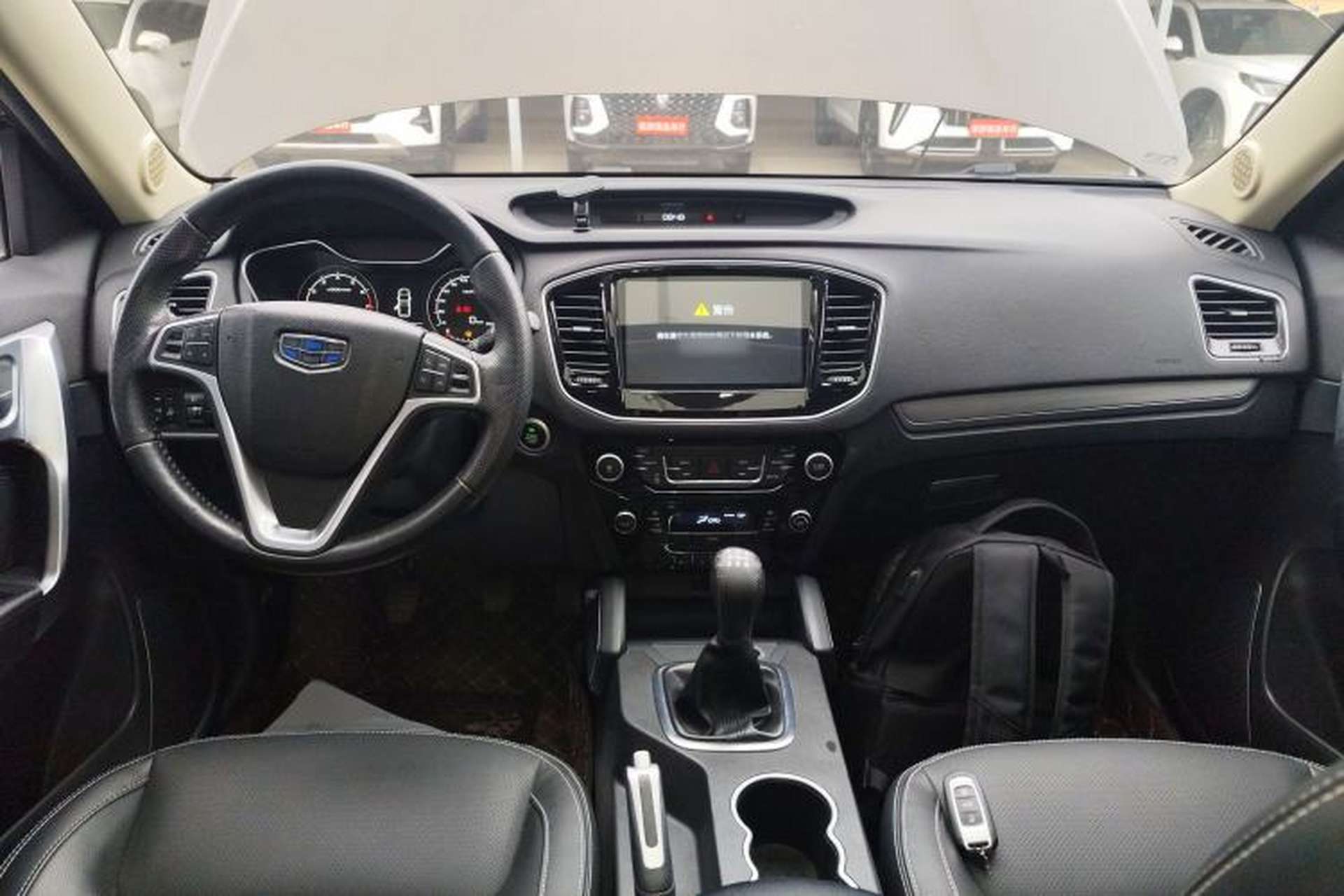 Used Geely Auto Vision X6 2016 1.8L Manual Luxury Model Interior 2