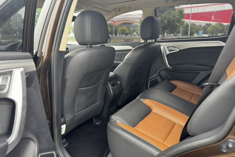 Used Geely Auto Vision X6 2016 1.3T CVT Luxury Model Interior 3