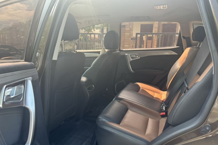 Used Geely Auto Vision X6 2016 1.3T CVT Luxury Model Interior 3