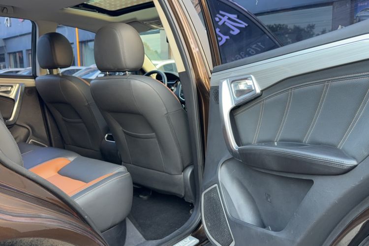 Used Geely Auto Vision X6 2016 1.3T CVT Luxury Model Interior 6